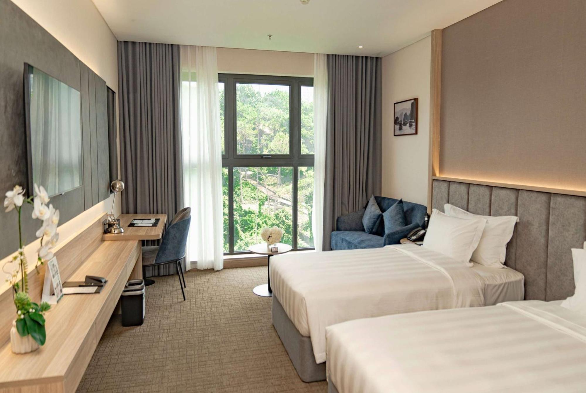Hotel Wyndham Garden Legend Halong Ha Long Zewnętrze zdjęcie