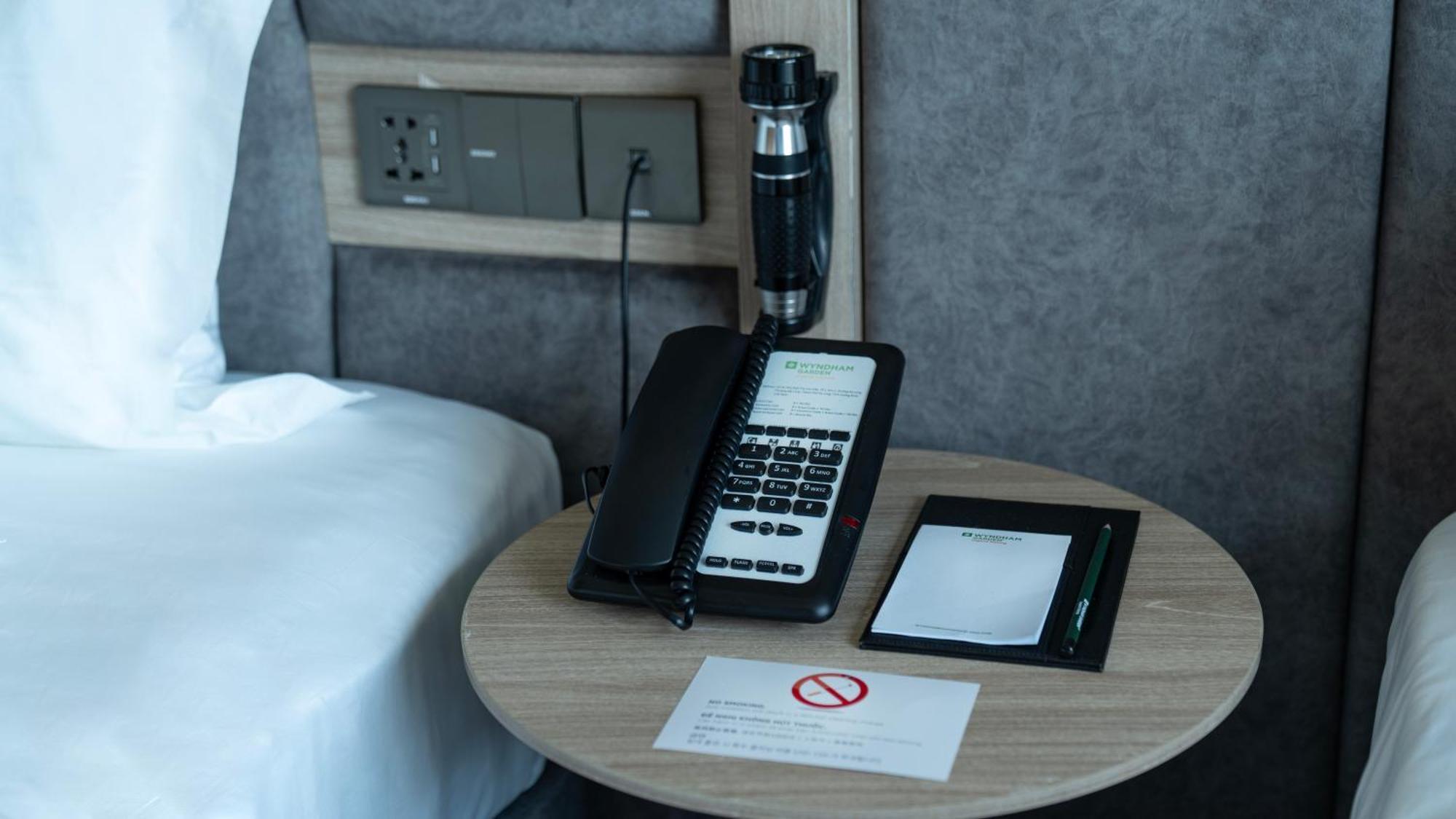 Hotel Wyndham Garden Legend Halong Ha Long Zewnętrze zdjęcie