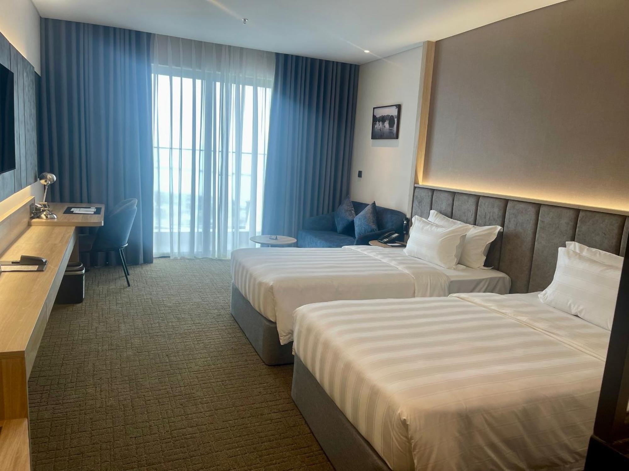 Hotel Wyndham Garden Legend Halong Ha Long Zewnętrze zdjęcie