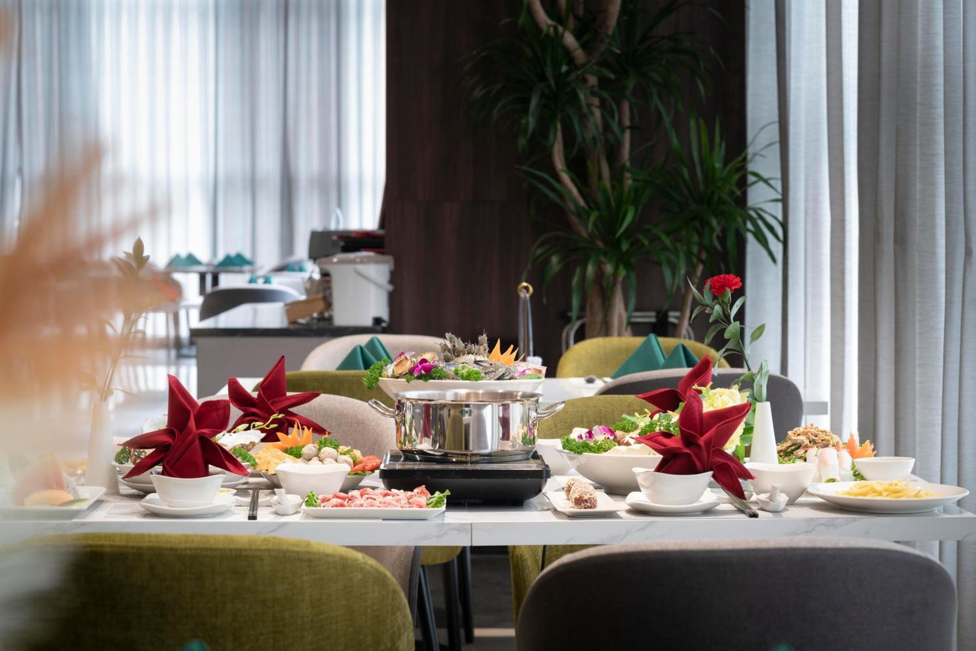 Hotel Wyndham Garden Legend Halong Ha Long Zewnętrze zdjęcie